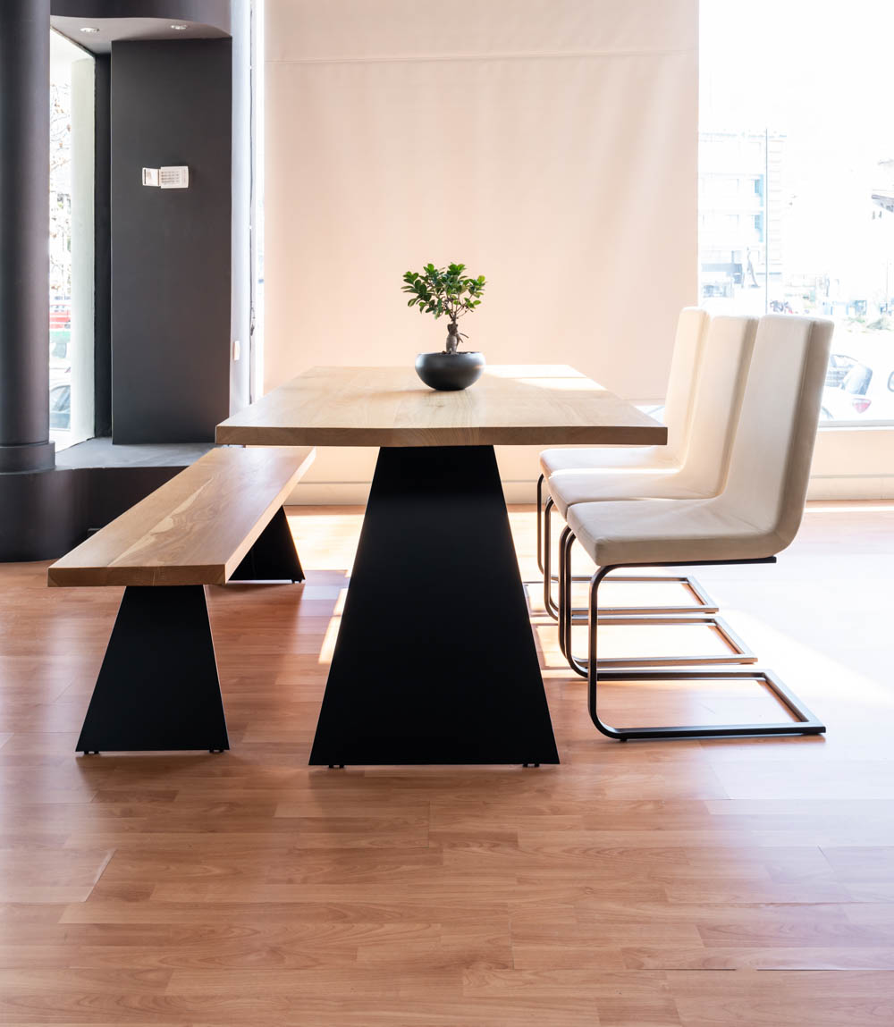gallery-item